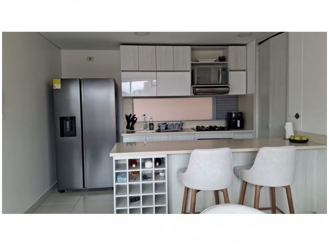 Apartamento en venta en Cumbres, Envigado · foto 5 de 17