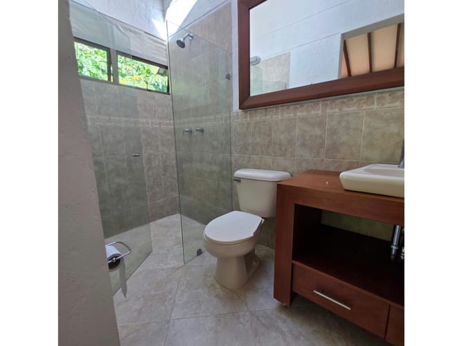 Casa de 6 alcobas en venta en Escobero, Envigado, 478 m² · foto 12 de 14