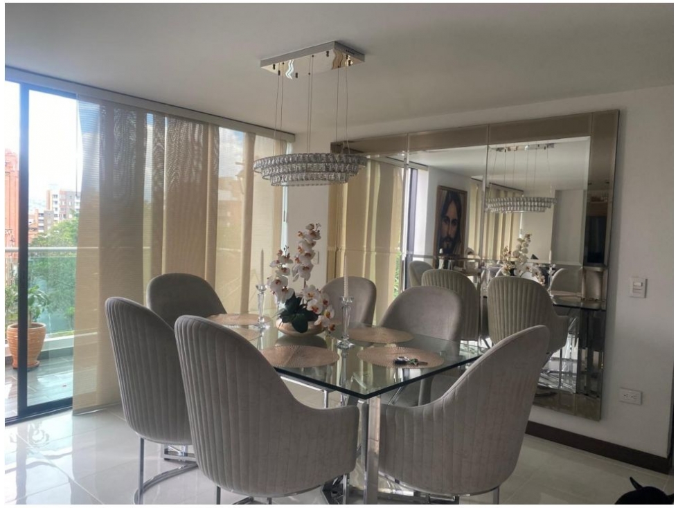 Apartamento en venta en La Castellana, Medellín · foto 9 de 24