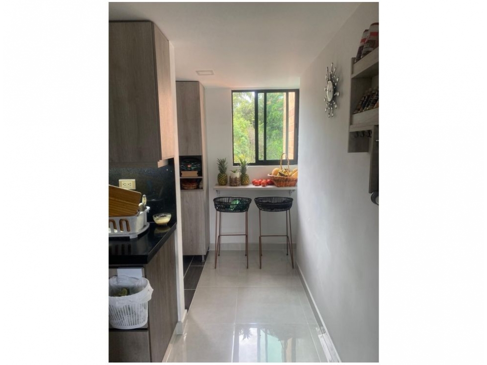Apartamento en venta en La Castellana, Medellín · foto 12 de 24