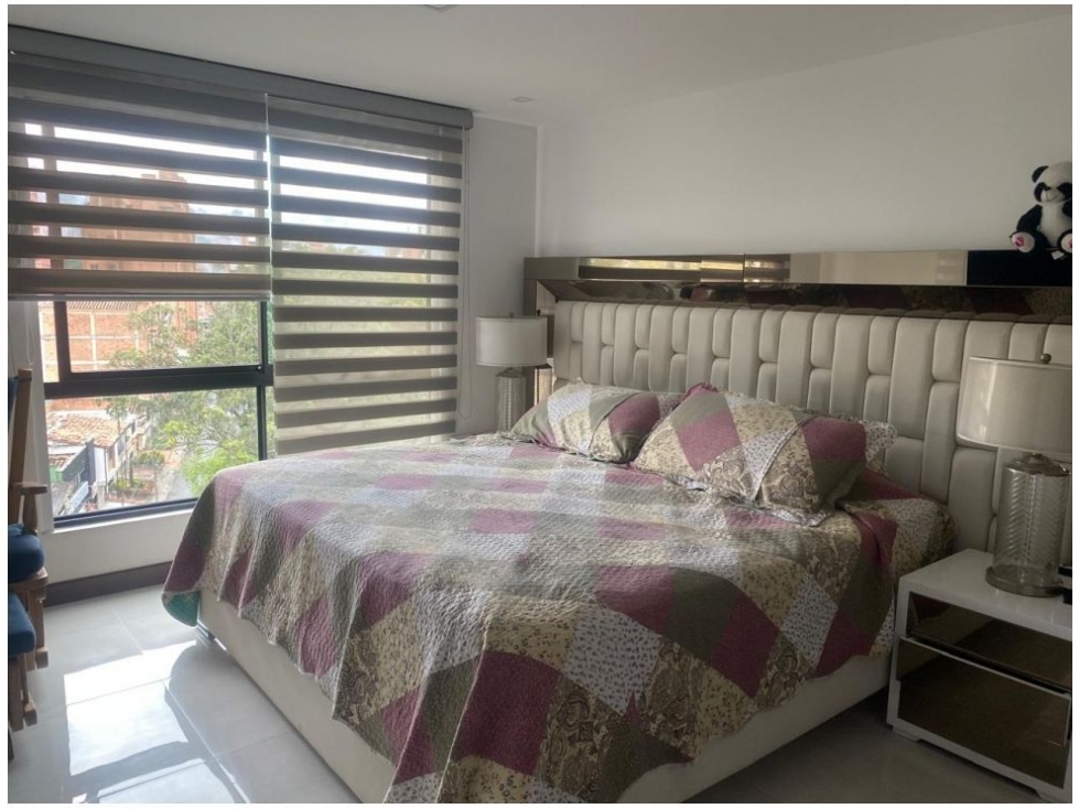 Apartamento en venta en La Castellana, Medellín · foto 16 de 24