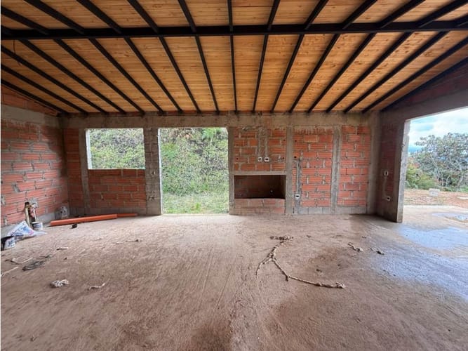 Casa de 2 alcobas en venta en Alto La Compa�Ia, Medellín, 110 m² · foto 4 de 6