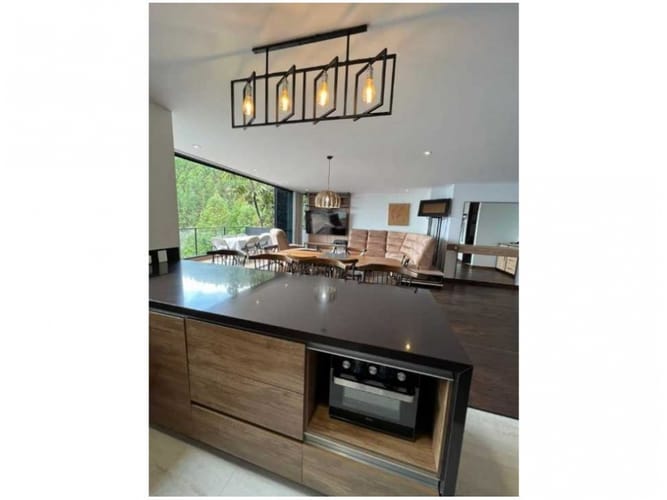 Apartamento de 3 alcobas en venta en Los Salados, El Retiro, 205 m² · foto 2 de 24