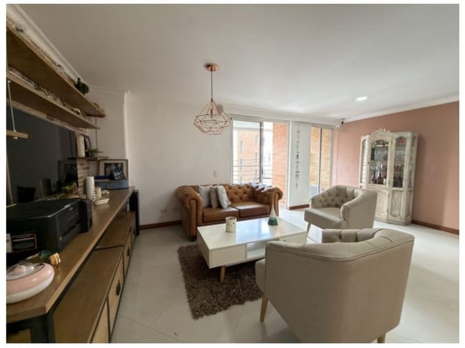Apartamento de 4 alcobas en venta en Laureles, Medellín, 100 m² · foto 5 de 24