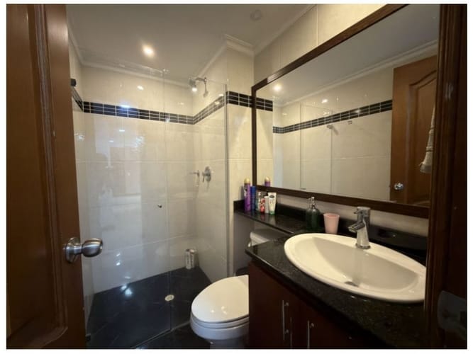 Apartamento de 4 alcobas en venta en Laureles, Medellín, 100 m² · foto 11 de 24
