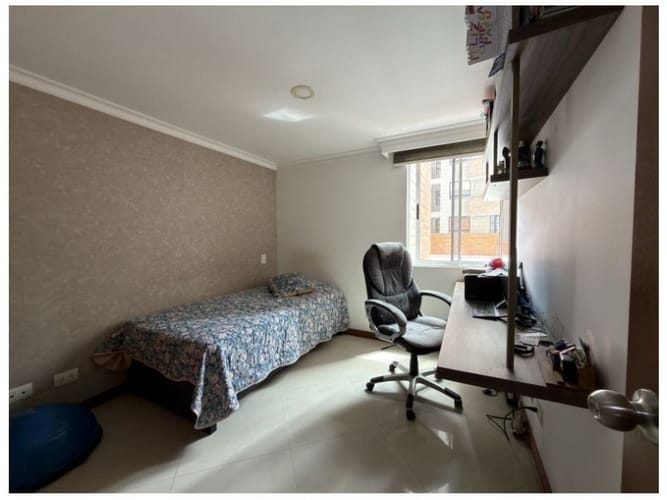 Apartamento de 4 alcobas en venta en Laureles, Medellín, 100 m² · foto 12 de 24
