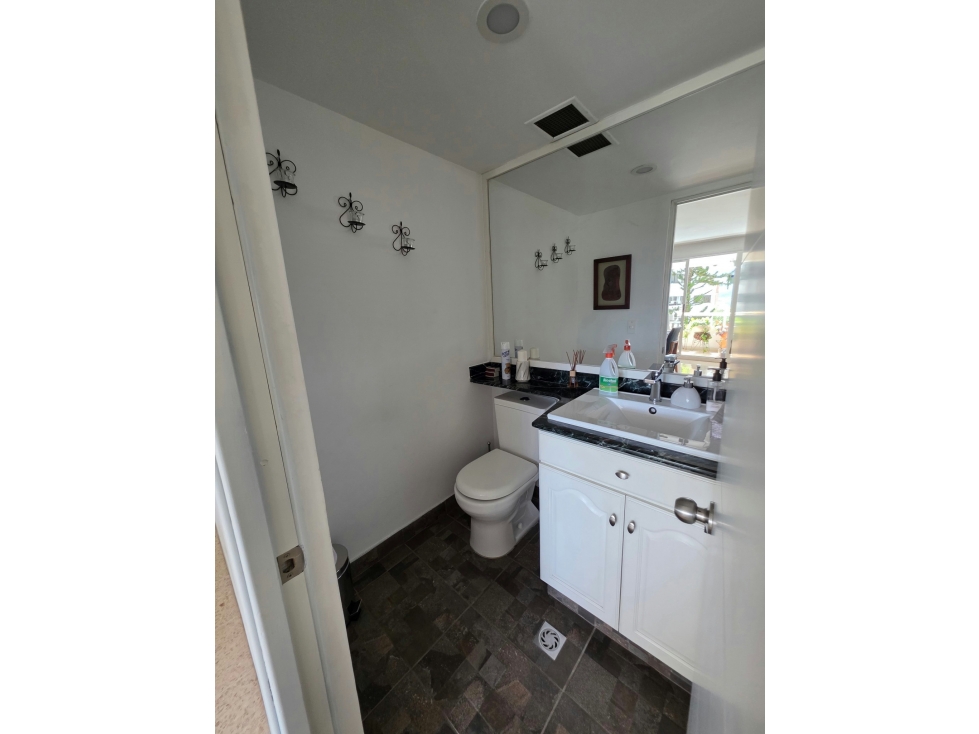 Apartamento en venta en Ub Cortijo De San Jose, Medellín · foto 6 de 10