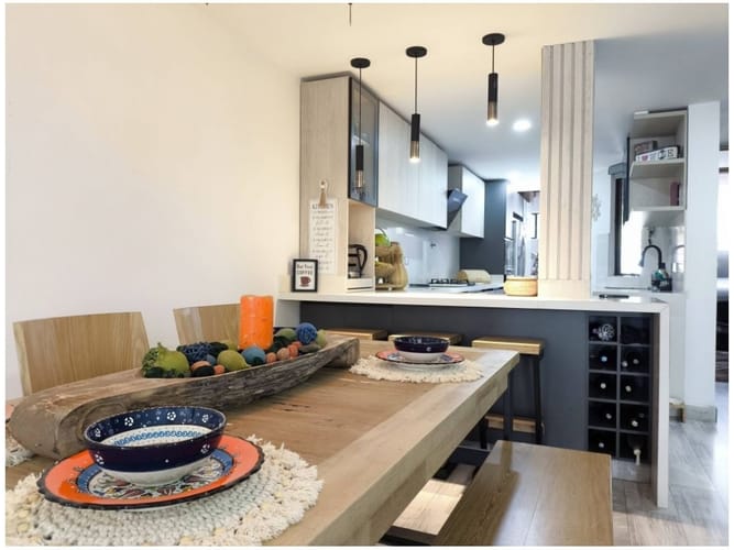 Casa de 3 alcobas en venta en La Abadia, Medellín, 186 m² · foto 3 de 23