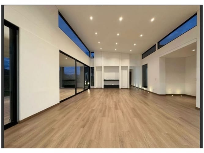 Casa de 3 alcobas en venta en Los Salados, Medellín, 374 m² · foto 6 de 14