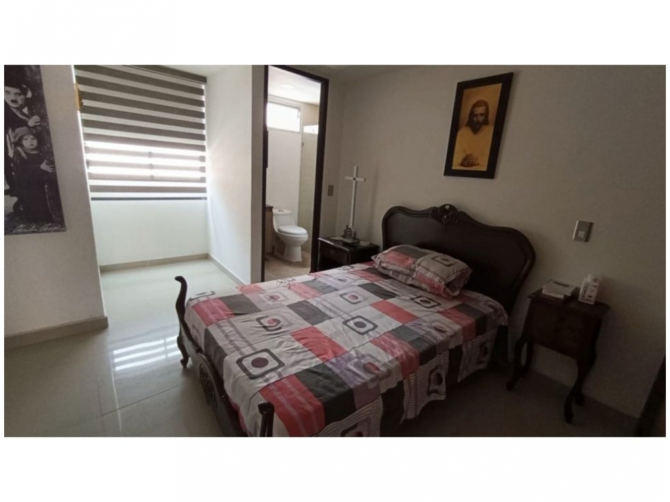 Apartamento en venta en Laureles, Medellín · foto 9 de 11