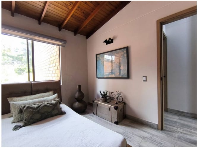 Casa de 3 alcobas en venta en La Abadia, Medellín, 186 m² · foto 21 de 23