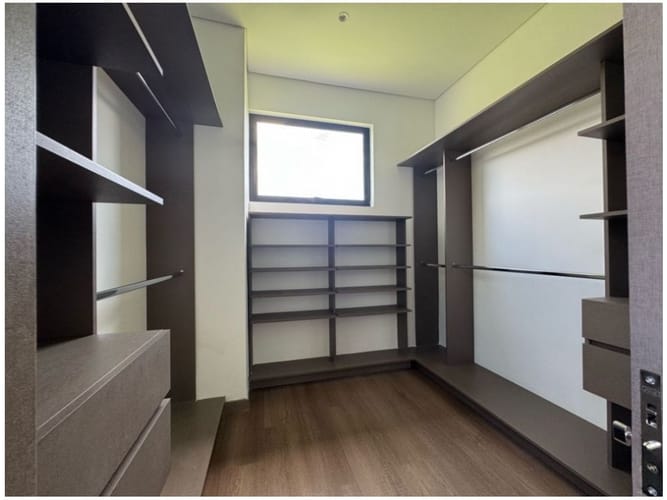 Casa de 3 alcobas en venta en Los Salados, Medellín, 374 m² · foto 9 de 14