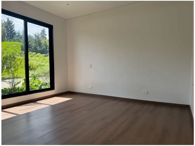 Casa de 3 alcobas en venta en Los Salados, Medellín, 374 m² · foto 12 de 14
