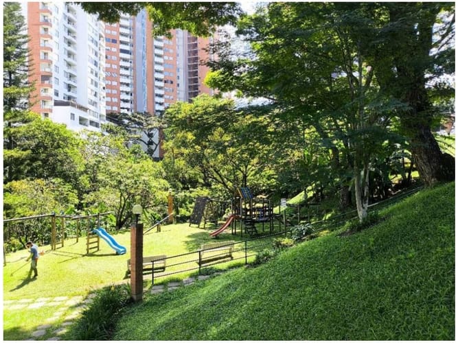 Casa de 3 alcobas en venta en La Abadia, Medellín, 186 m² · foto 23 de 23