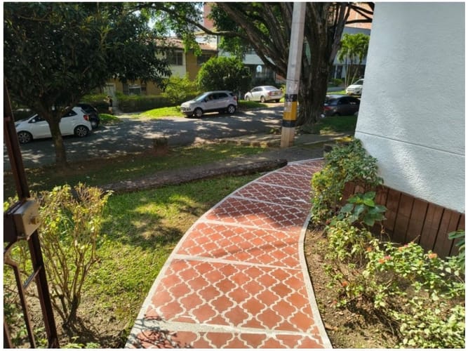 Casa de 3 alcobas en venta en Laureles, Medellín, 210 m² · foto 4 de 24