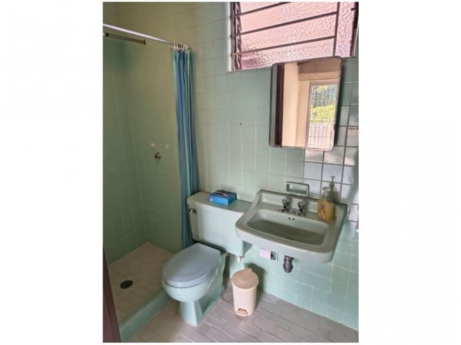 Casa de 3 alcobas en venta en Laureles, Medellín, 210 m² · foto 17 de 24