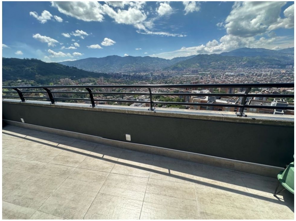 Apartamento en venta en Loma De Las Brujas, Envigado · foto 23 de 24