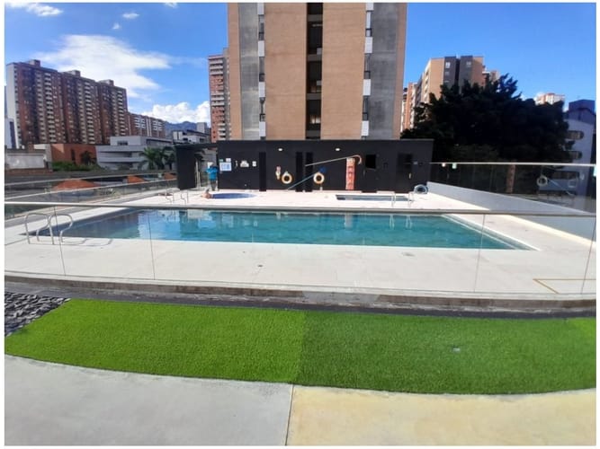 Apartamento de 3 alcobas en venta en Los Colores, Medellín, 75 m² · foto 20 de 21