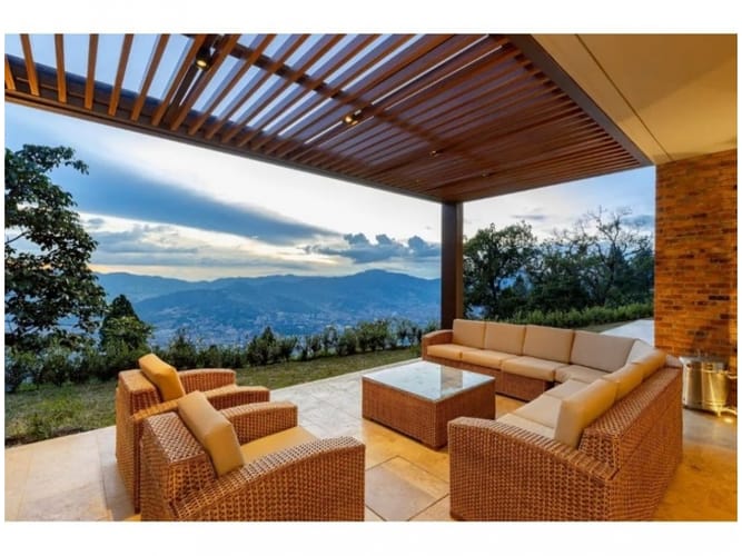 Casa de 6 alcobas en venta en Las Palmas, Envigado · foto 6 de 6