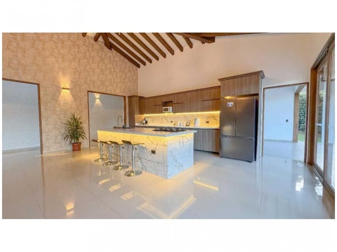 Finca en venta en Sajonia, Medellín, 400 m² · foto 16 de 24