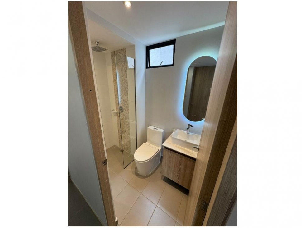 Apartamento en venta en Loma De Las Brujas, Envigado · foto 3 de 15