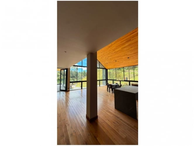 Casa de 3 alcobas en venta en Medellín · foto 5 de 16