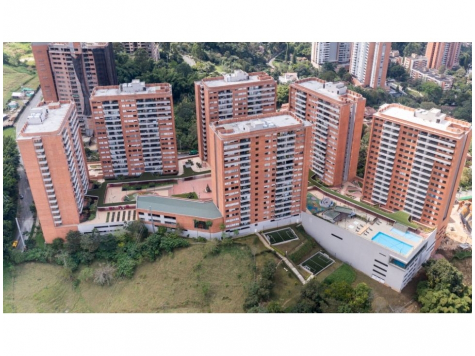 Apartamento en venta en Loma De Las Brujas, Envigado · foto 8 de 15