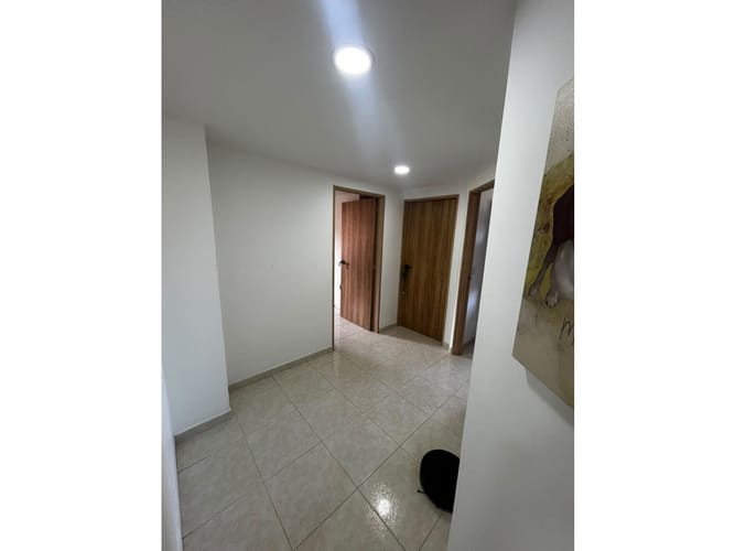Apartamento de 3 alcobas en venta en El Poblado, Medellín, 78 m² · foto 4 de 24