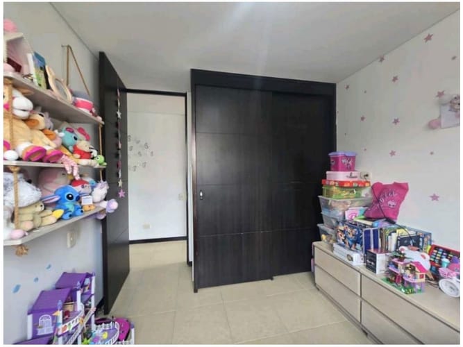 Apartamento de 3 alcobas en venta en El Rodeo, Medellín, 69 m² · foto 14 de 23