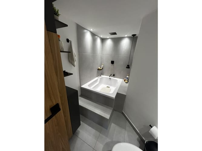 Apartamento de 3 alcobas en venta en El Poblado, Medellín, 78 m² · foto 13 de 24
