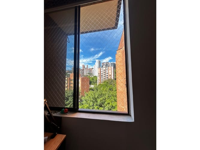 Apartamento de 3 alcobas en venta en El Poblado, Medellín, 78 m² · foto 15 de 24