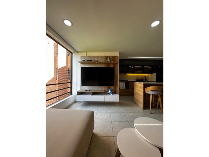 Apartamento de 3 alcobas en venta en El Poblado, Medellín, 78 m² · foto 18 de 24