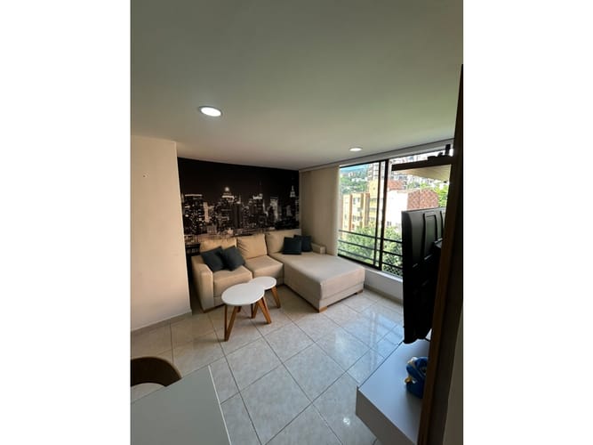 Apartamento de 3 alcobas en venta en El Poblado, Medellín, 78 m² · foto 19 de 24