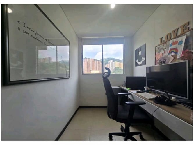 Apartamento de 3 alcobas en venta en El Rodeo, Medellín, 69 m² · foto 21 de 23