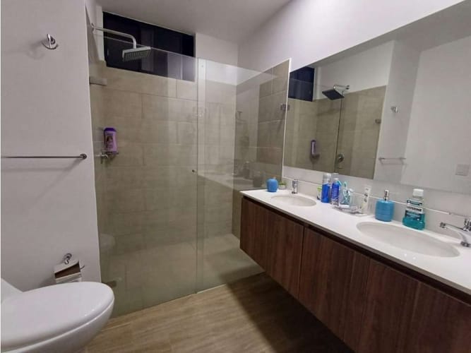 Apartamento de 2 alcobas en venta en Llano Grande, Rionegro, 83 m² · foto 6 de 6