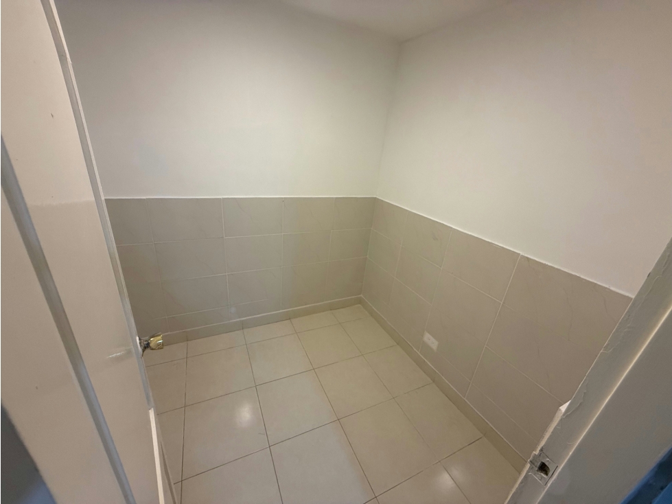 Apartamento en venta en El Portal, Envigado · foto 7 de 10
