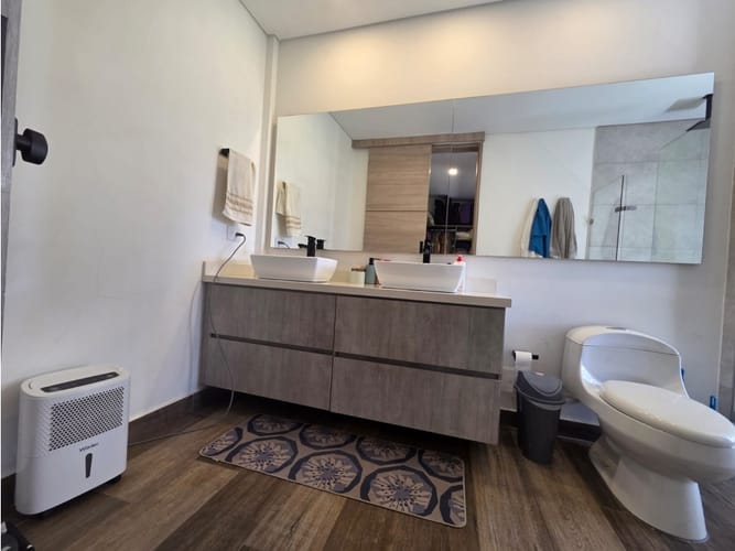 Casa de 3 alcobas en venta en Vía Las Palmas, Envigado, 287 m² · foto 6 de 24