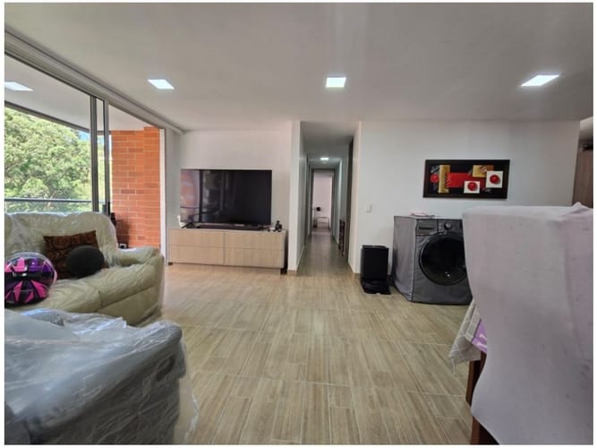 Apartamento en venta en Rodeo Alto, Medellín · foto 5 de 17