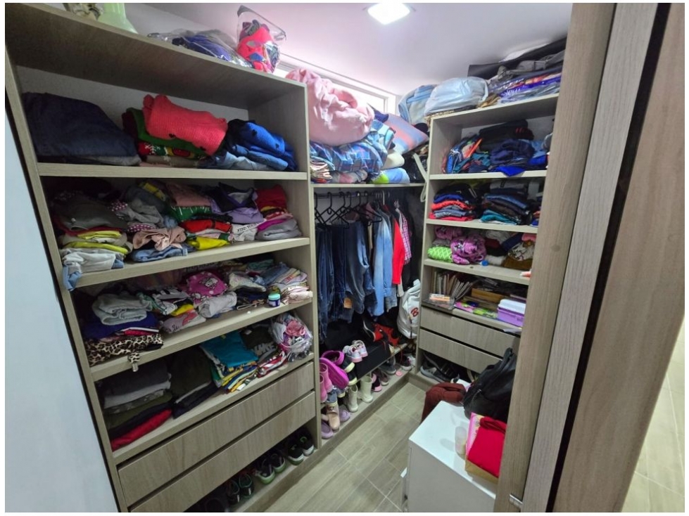 Apartamento en venta en Rodeo Alto, Medellín · foto 10 de 17