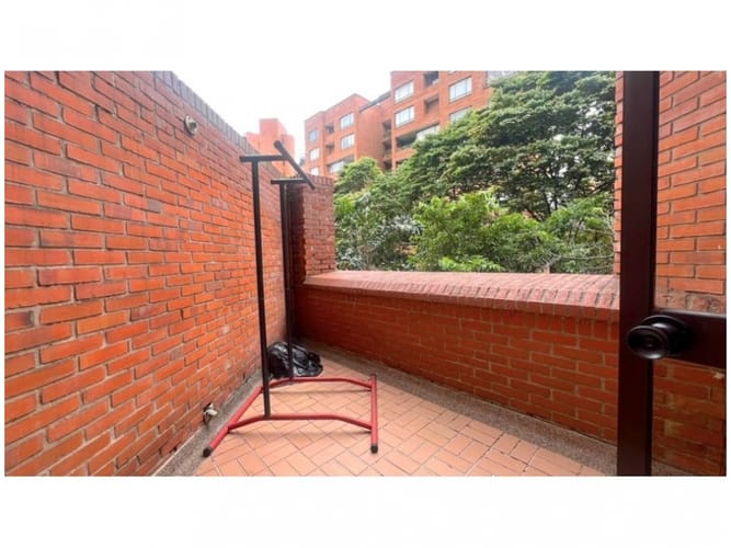 Apartamento de 3 alcobas en venta en La Florida, Medellín, 172 m² · foto 14 de 24