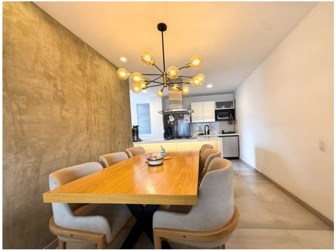 Apartamento de 3 alcobas en venta en Loma De Las Brujas, Envigado, 172 m² · foto 6 de 16