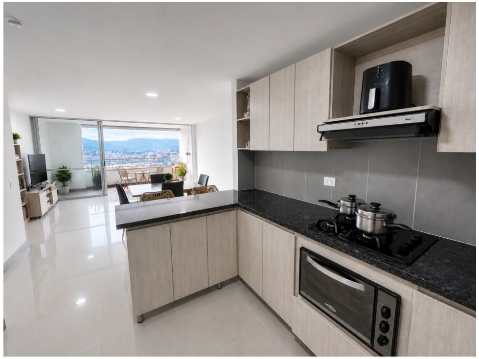Apartamento en venta en Señorial, Envigado · foto 2 de 13