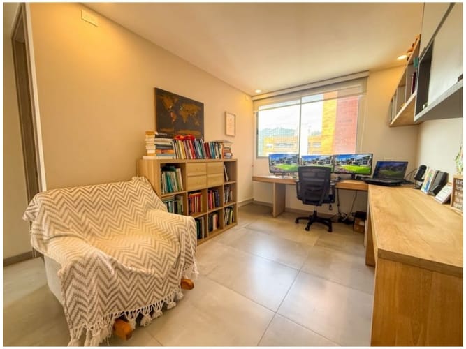 Apartamento de 3 alcobas en venta en Loma De Las Brujas, Envigado, 172 m² · foto 11 de 16