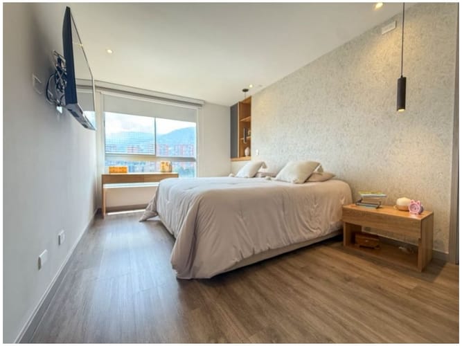 Apartamento de 3 alcobas en venta en Loma De Las Brujas, Envigado, 172 m² · foto 12 de 16