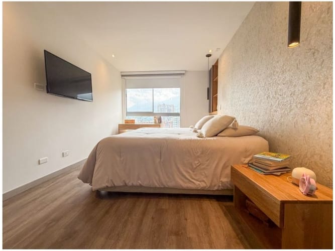 Apartamento de 3 alcobas en venta en Loma De Las Brujas, Envigado, 172 m² · foto 13 de 16