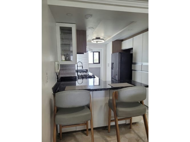 Apartamento de 4 alcobas en venta en Castillogrande, Medellín, 143 m² · foto 10 de 15