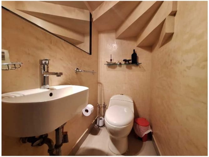 Casa de 4 alcobas en venta en El Poblado, Medellín, 240 m² · foto 10 de 23