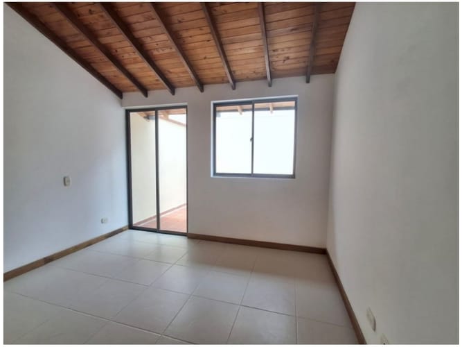 Casa de 3 alcobas en venta en La Ceja, 95 m² · foto 9 de 18