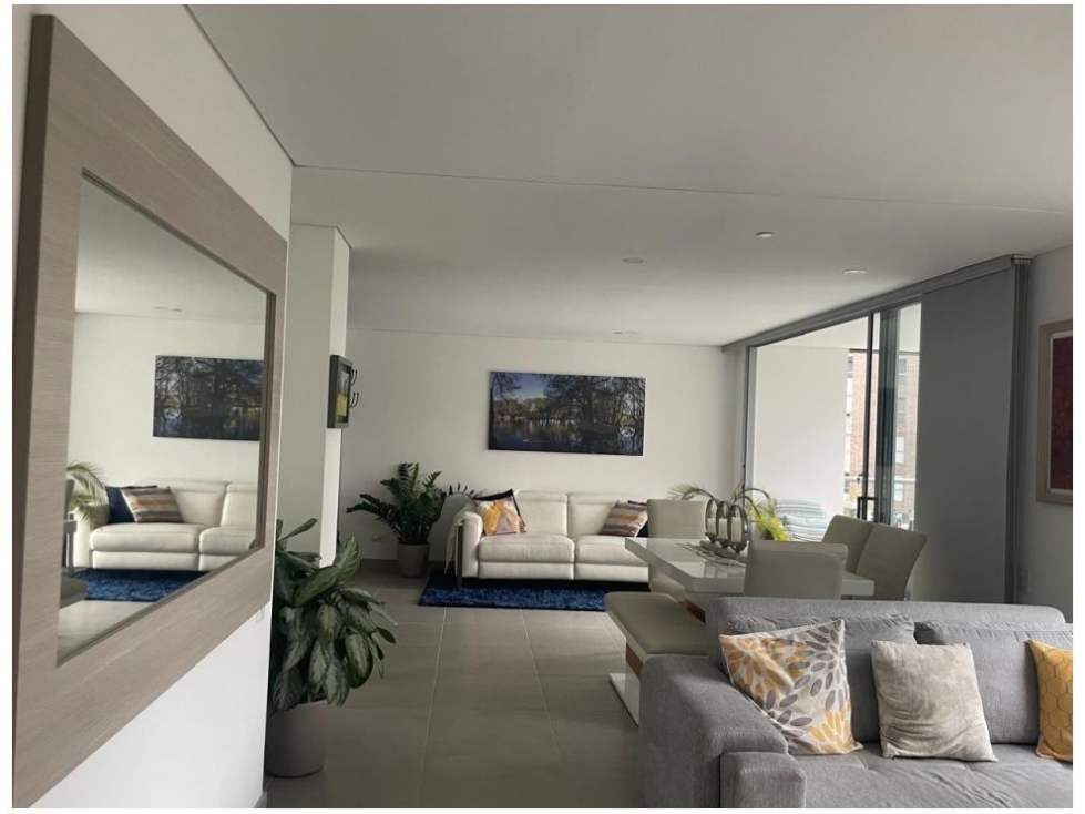 Apartamento en venta en Loma Del Chocho, Envigado · foto 5 de 19
