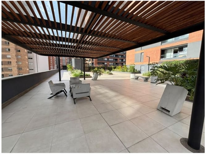 Apartamento de 3 alcobas en venta en El Poblado, Medellín, 121 m² · foto 4 de 24